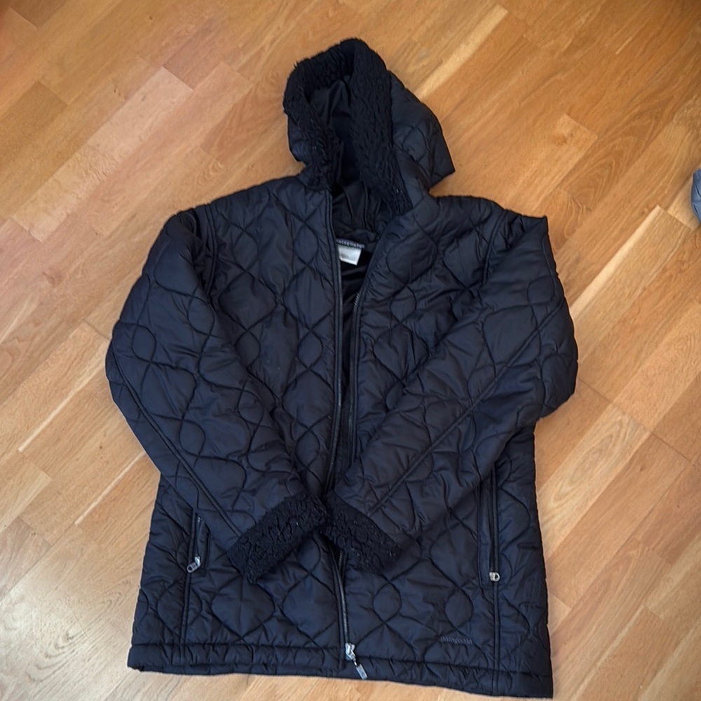 Black Quilted Woman’s Hooded Jacket